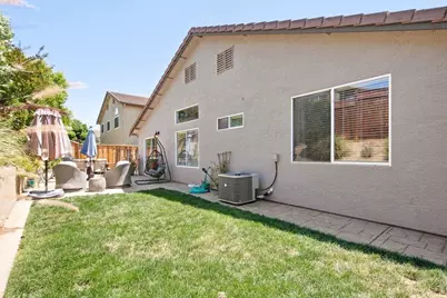 1571 Mimosa St, Hollister, CA 95023 - Photo 34