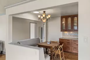 264 Maryal Dr, Salinas, CA 93906 - Photo 8