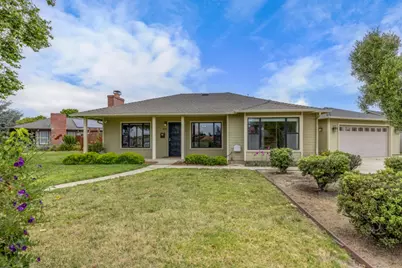 264 Maryal Dr, Salinas, CA 93906 - Photo 2