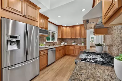 2489 Edith Ave, Redwood City, CA 94061 - Photo 22