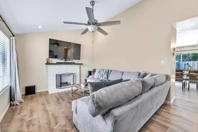 2226 Meredith Way, Antioch, CA 94509 - Photo 8