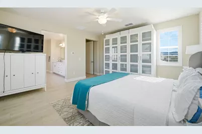 1196 Wildrose Dr, Hollister, CA 95023 - Photo 22