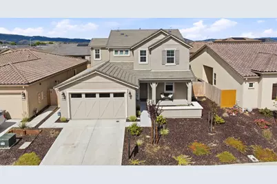 1196 Wildrose Dr, Hollister, CA 95023 - Photo 2