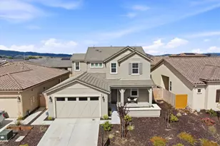 1196 Wildrose Dr, Hollister, CA 95023 - Photo 2