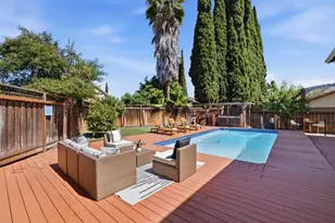 6052 Ashburton Dr, San Jose, CA 95123 - Photo 32