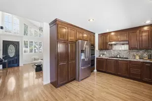 6052 Ashburton Dr, San Jose, CA 95123 - Photo 6