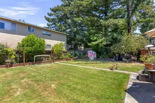109 Hobart Ave, San Mateo, CA 94402 - Photo 4