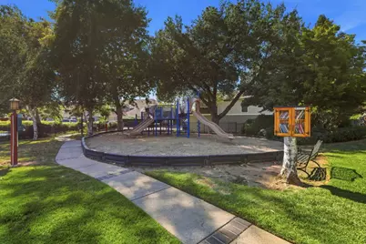 17125 Creekside Cir, Morgan Hill, CA 95037 - Photo 22