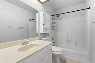 17125 Creekside Cir, Morgan Hill, CA 95037 - Photo 14