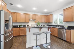 9732 Zuni Ln, Gilroy, CA 95020 - Photo 6