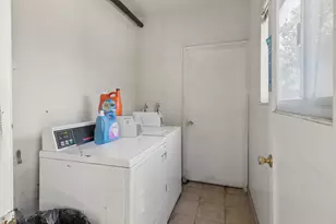 1342 Essex Way, San Jose, CA 95117 - Photo 24