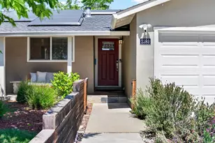 2393 Stratford Dr, San Jose, CA 95124 - Photo 2