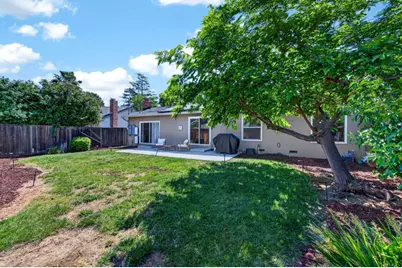 2393 Stratford Dr, San Jose, CA 95124 - Photo 28