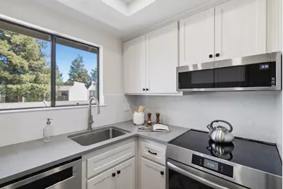 2201 Monroe St 1004, Santa Clara, CA 95050 - Photo 8