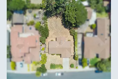 20860 Garden Gate Dr, Cupertino, CA 95014 - Photo 34