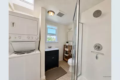 1035-1037 Warfield Ave, Oakland, CA 94610 - Photo 4