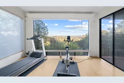 95 Belle Roche Ave, Redwood City, CA 94062 - Photo 12