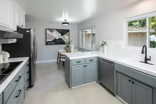 1520 Awalt Ct, Los Altos, CA 94024 - Photo 12