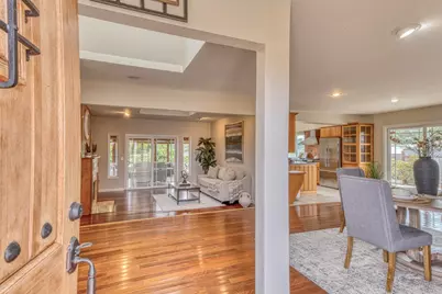 15460 Oak Hills Dr, Salinas, CA 93907 - Photo 4