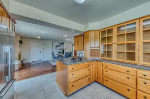 15460 Oak Hills Dr, Salinas, CA 93907 - Photo 22