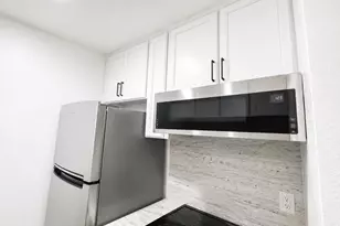 7109 Shelter Creek Ln, San Bruno, CA 94066 - Photo 4