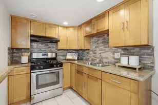 576 Sylvan St 15, Daly City, CA 94014 - Photo 8