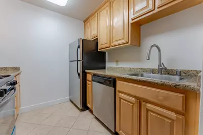 5 Monte Verano Ct, San Jose, CA 95116 - Photo 10