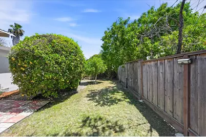 6566 Clifford Dr, Cupertino, CA 95014 - Photo 66