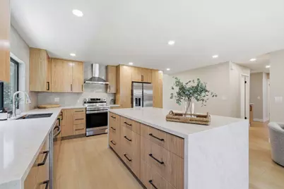 268 Clearpark Cir, San Jose, CA 95136 - Photo 16