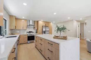268 Clearpark Cir, San Jose, CA 95136 - Photo 16