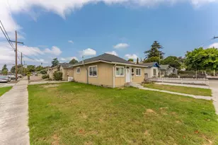 694 Central Ave, Hollister, CA 95023 - Photo 4