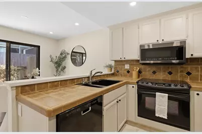 582 Valeri Ruth Ct, Santa Clara, CA 95050 - Photo 18
