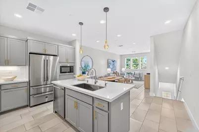 1340 Civic Center Dr 4, Santa Clara, CA 95050 - Photo 6