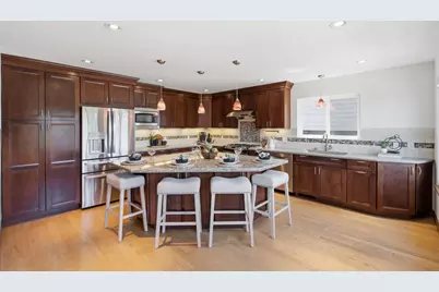 1917 Hillman Ave, Belmont, CA 94002 - Photo 6
