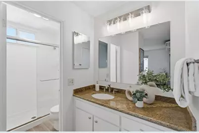 905 W Middlefield Rd 972, Mountain View, CA 94043 - Photo 18