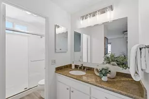 905 W Middlefield Rd 972, Mountain View, CA 94043 - Photo 18