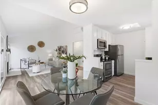 905 W Middlefield Rd 972, Mountain View, CA 94043 - Photo 2
