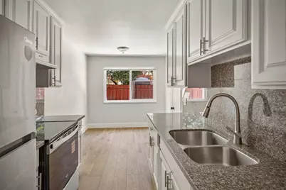1179 Mesa Dr, San Jose, CA 95118 - Photo 2