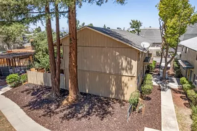 1179 Mesa Dr, San Jose, CA 95118 - Photo 6