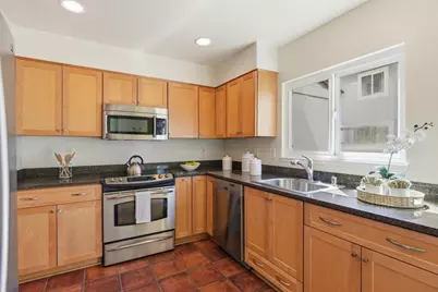 824 Bay St, Mountain View, CA 94041 - Photo 8