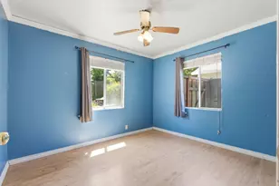 3181 Maddux Dr, Palo Alto, CA 94303 - Photo 18