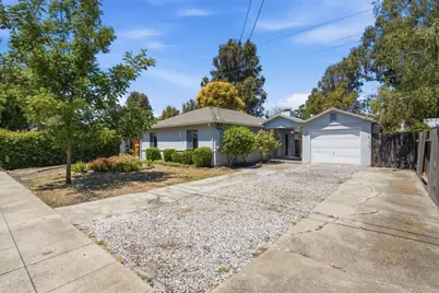 3181 Maddux Dr, Palo Alto, CA 94303 - Photo 2
