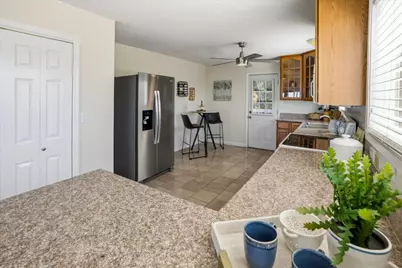 18568 Favre Ridge Rd, Los Gatos, CA 95033 - Photo 16