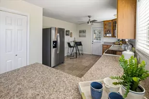 18568 Favre Ridge Rd, Los Gatos, CA 95033 - Photo 16