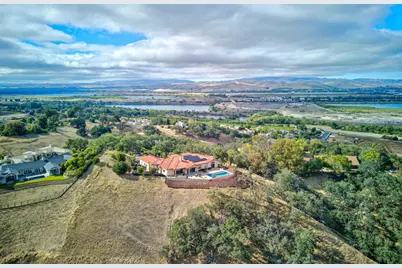 5 Winding Oaks Dr, Pleasanton, CA 94566 - Photo 92
