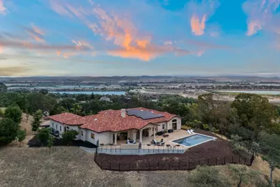5 Winding Oaks Dr, Pleasanton, CA 94566 - Photo 106