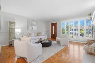 605 E 39th Ave, San Mateo, CA 94403 - Photo 2
