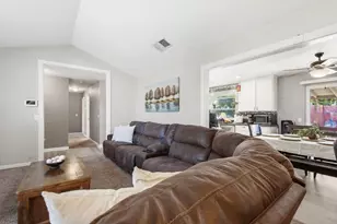 610 Memorial Dr, Hollister, CA 95023 - Photo 10