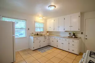 111 Mayfair Dr, Salinas, CA 93905 - Photo 8