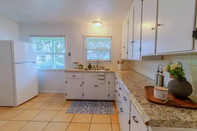 111 Mayfair Dr, Salinas, CA 93905 - Photo 12